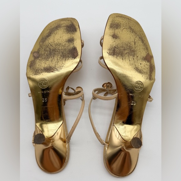 Chanel Vintage 2001 Rosebuds Strap Sandal Beige & Gold Leather Kitten Heel EU 39 - Picture 12 of 15